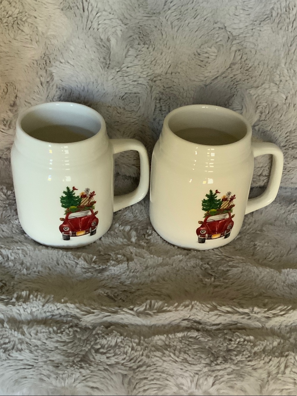 Ceramic White Holiday Car Mug - Set of 2